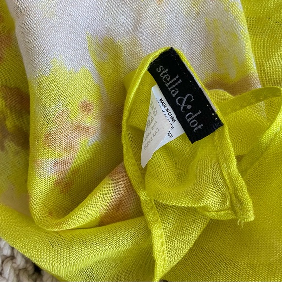 Stella & dot | Retired Palms Spring scarf - Picture 4 of 5